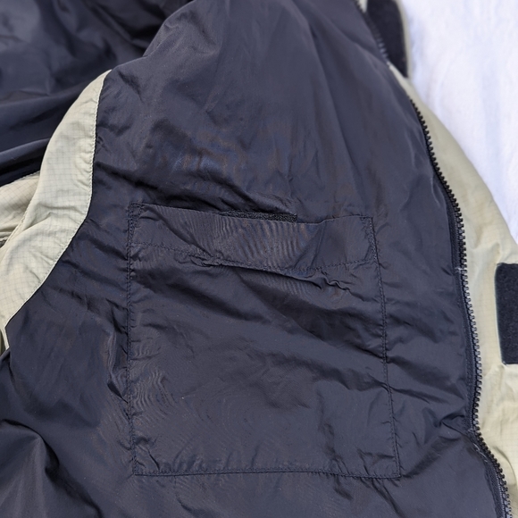 Helly Hansen║Puffer Vest║Size XL - Picture 8 of 10